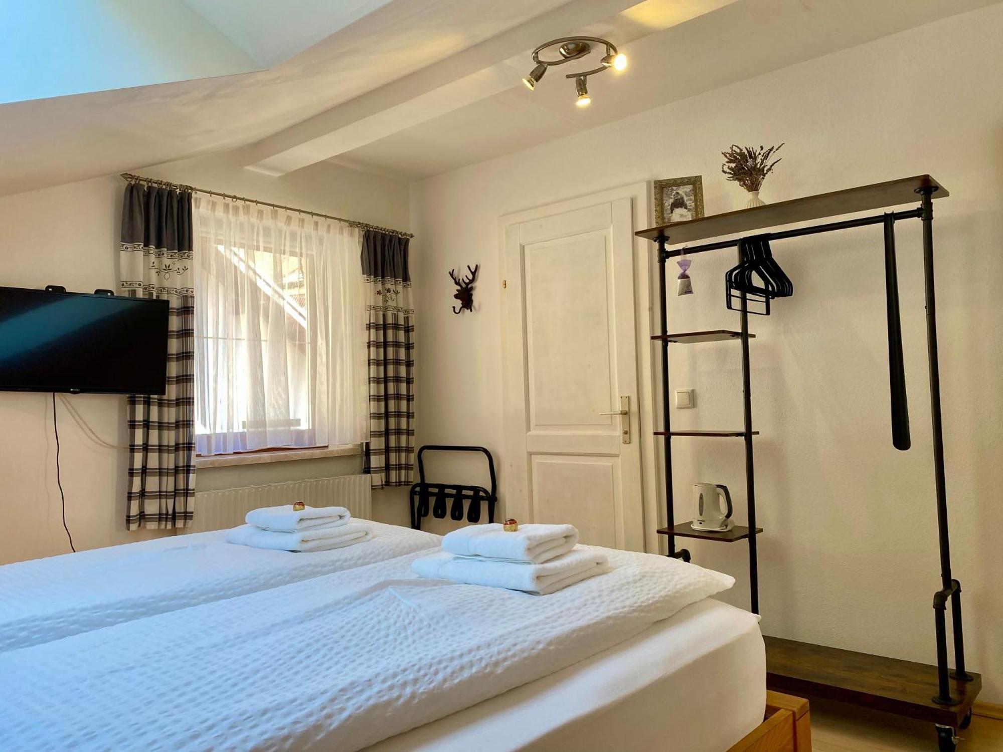 Haus Salzkristall โอเบอร์ทราวน์ ภายนอก รูปภาพ